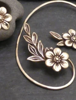 Sale 1 Pair Ear Cuff For Women's Party Evening Gift Date Alloy Vintage Style Fashion Petal Women Trendy Jewelry