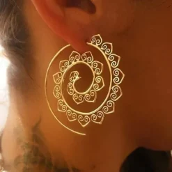 Outlet Hoop Earrings For Women's Party Wedding Alloy filigree Wave Women Trendy Jewelry