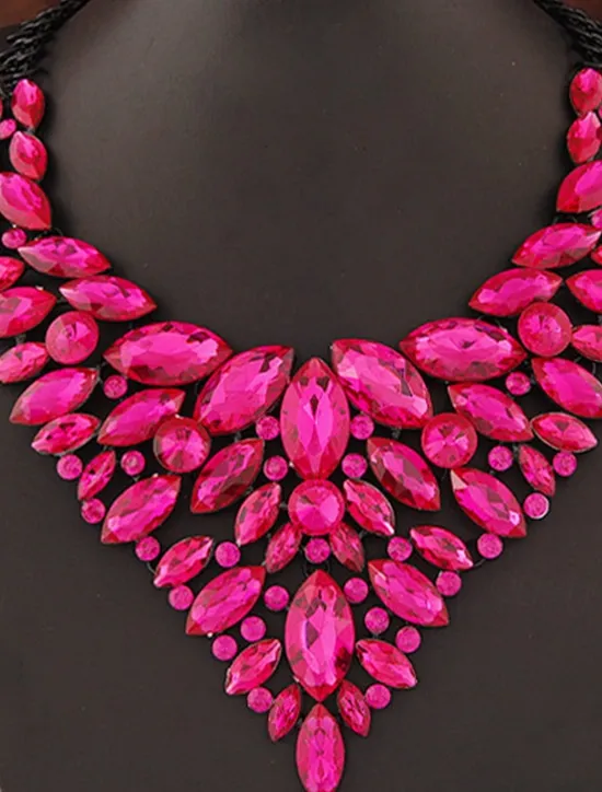 Discount 1PC Statement Necklace Crystal Necklace For Women's Wedding Party Evening Alloy Retro Alphabet Shape Precious Women Trendy Jewelry
