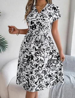 New Valentine's Day Women's Normal Midi Dress Swing Dress Boho Dress Bohemia Stylish Classic Cap Sleeve Vacation Party Date Loose Fit Graphic Short Sleeve V Neck White Blue Dark Blue Summer Women Floral Dresses