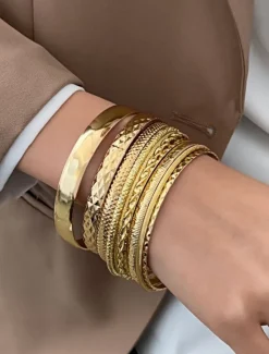 New Women's Bangle Fashion Outdoor Geometry Bracelets & Bangles Women Trendy Jewelry