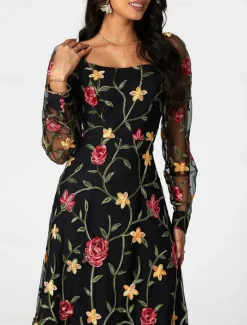 Outlet Women's Dress Maxi Dress Ruffle Embroidered Elegant Square Neck Long Sleeve Color Women Cocktail Dress