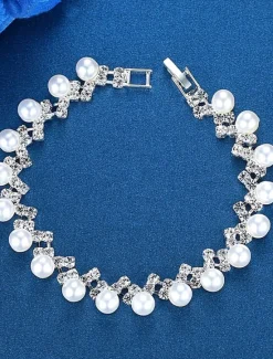 Best Women's Bracelet Fancy Precious Elegant Stylish Alloy Bracelet Jewelry For Party Women Trendy Jewelry