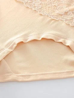 Online Women's Brief Underwear 1 PC Underwear Fashion Simple Sexy Lace Hole Flower High Waist Sexy Black Purple Pink M L XL Home Outfits Women Lingerie