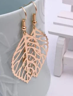 Online Women's Earrings Fashion Outdoor Leaf Earring Women Trendy Jewelry
