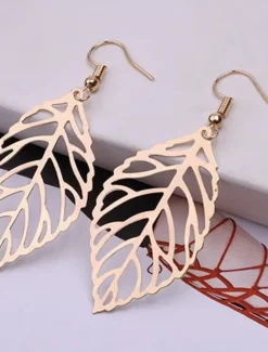 Online Women's Earrings Fashion Outdoor Leaf Earring Women Trendy Jewelry