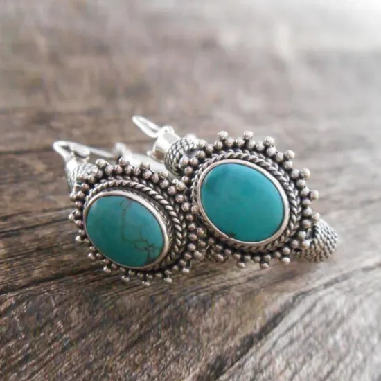 Clearance Women's Earrings Vintage Metal Green Stone Hoop Hook Hand Engraved Pattern Turquoise Earrings Set Boho Ethnic Jewelry Women Trendy Jewelry
