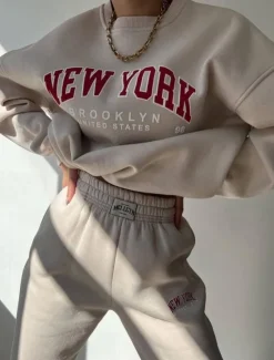 Women's Fashion Streetwear Daily Sweatshirt Sweatpants Long Sleeve Crew Neck Letter Print Casual Daily Blue Beige Gray Fall Regular Fit Women Two Piece Sets