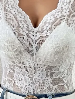 Online Women's Lace Splicing Top Sexy Long Sleeve V Neck Regular Tops Lace claret White Summer Spring Women Lace Tops