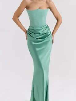 New Women's Long Dress Maxi Dress White Dress Graduation Dress Prom Dress Party Dress Elegant Fashion Party Special Occasion Evening Party Regular Fit Plain Sleeveless Strapless Black White Pink Red Women White Dresses