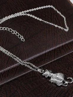 Sale Women's necklace Fashion Outdoor Cat Necklaces Women Trendy Jewelry