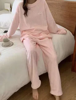New Women's Pajamas Sets Letter Plush Casual Comfort Home Daily Bed Coral Fleece Coral Velvet Warm Crew Neck Long Sleeve Pullover Pant Elastic Waist Fall Winter Light Pink White Home Outfits Women Pajama-Setter