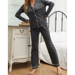 Outlet Women's Pajamas Sets Pure Color Fashion Basic Comfort Home Daily Bed Breathable Lapel Long Sleeve Shirt Pant Button Pocket Fall Winter Home Outfits Women Pajama-Setter