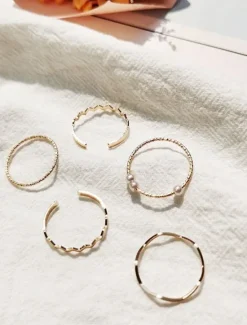 Online Women's Rings Fashion Outdoor Geometry Ring Women Trendy Jewelry