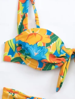 Women's Swimwear Bikini 2 Piece Thong Swimsuit Backless Slim Vacation Beach Wear Floral Halter Neck Sleeveless Bathing Suits Women Bikinis