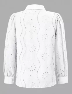 Outlet Women's White Elegant Lace Tops Eyelet Blouse Casual Solid Color Lace Lantern Sleeve Long Sleeve Regular Tops Shirt Collar Daily Romantic Petite Tops Summer Holiday Wear White Pink Green Spring Fall Women Lace Tops