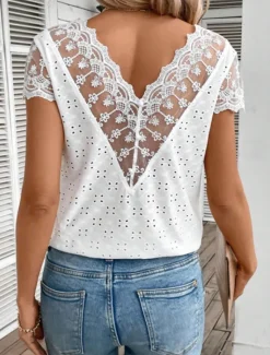 Online Women's Elegant Lace Tops Eyelet Blouse Plain Lace Cut Out Street Daily Fashion V Neck Regular Fit Romantic Petite Tops Summer Holiday Wear Women Lace Tops